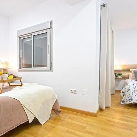 -malagasunapts- Fashion Historical Centre